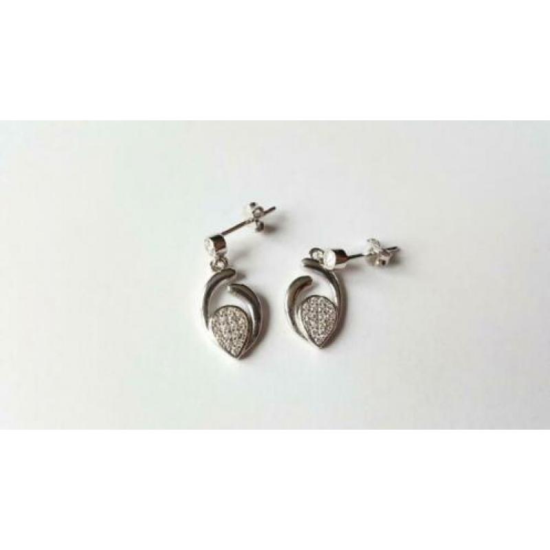 Zilveren set, hanger en oorbellen - 925 zilver