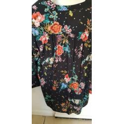 Mooie dunne blouse van S.Oliver maat 38