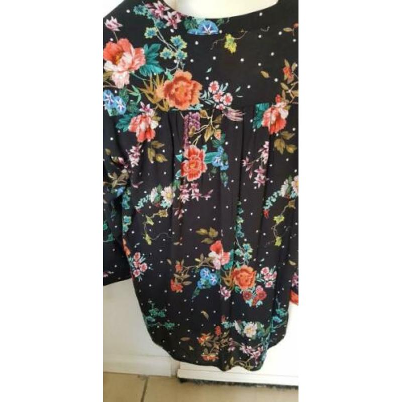 Mooie dunne blouse van S.Oliver maat 38