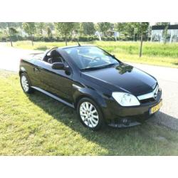Opel Tigra TwinTop 1.4-16V Linea Nera