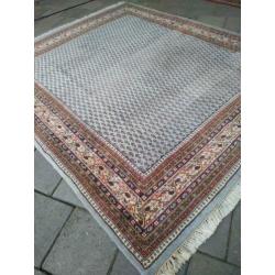 Vintage perzisch tapijt 256x209 cm.