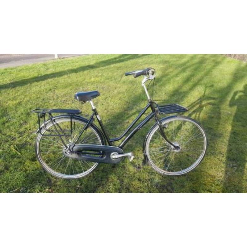 in nieuwe staat stevige damesfiets azor