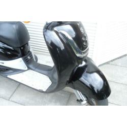 `retro scooter frosti agm in nette staat