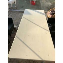 Mooie grote grenenhouten tafel
