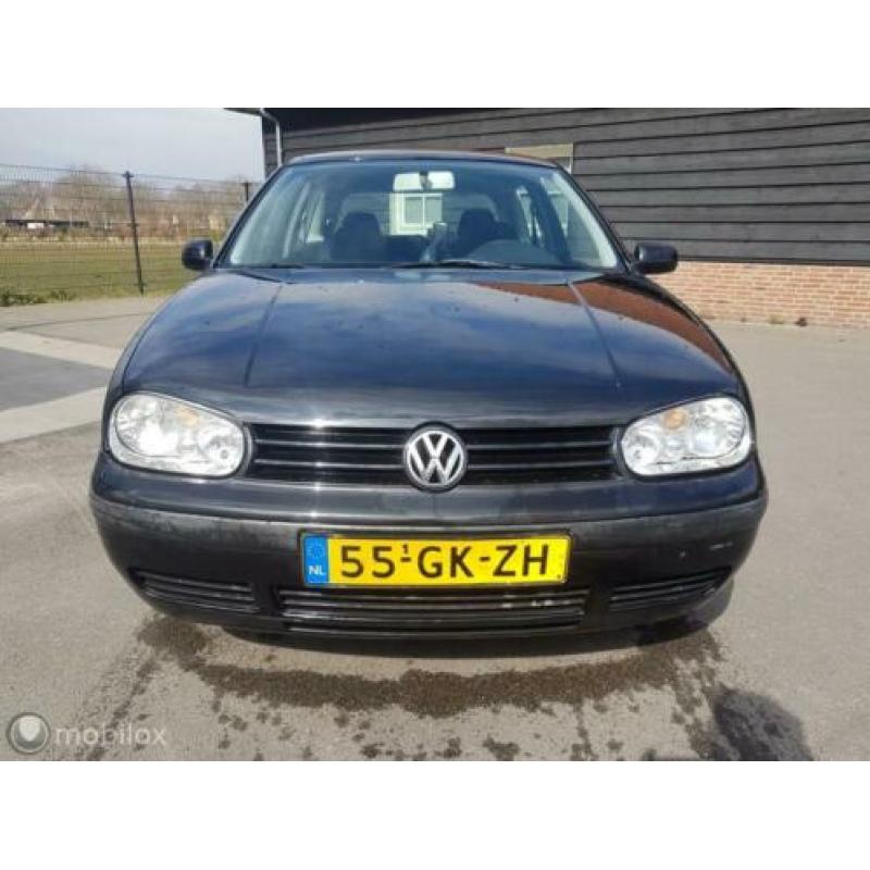 Volkswagen Golf 1.6/Automaat/Trekhaak/Apk