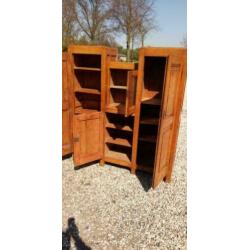 558 a, antiek grenenhouten buffetkast te koop