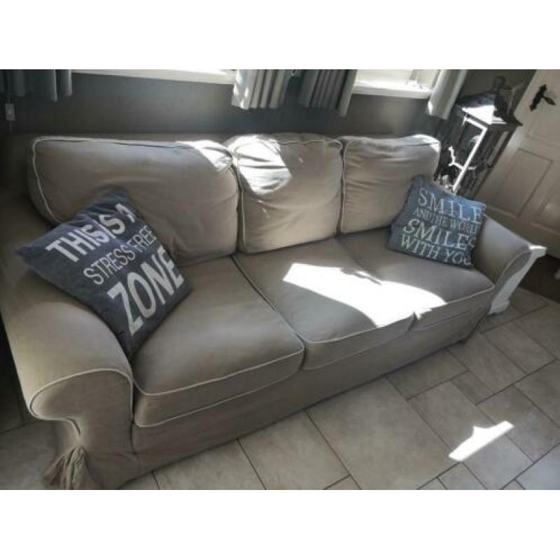 Slaapbank 2-3 zits beige