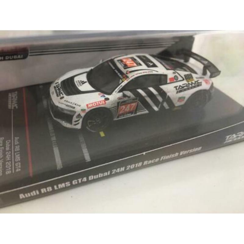 Audi R8 LMS GT4 Dubai 24H 1/64 Tarmac Works