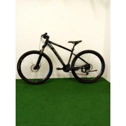 B-twin Rockrider 520 27.5 inch 24 speed nette staat