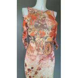 lange jurk Save the Queen - roze - asymmetrische rug - S/M/L