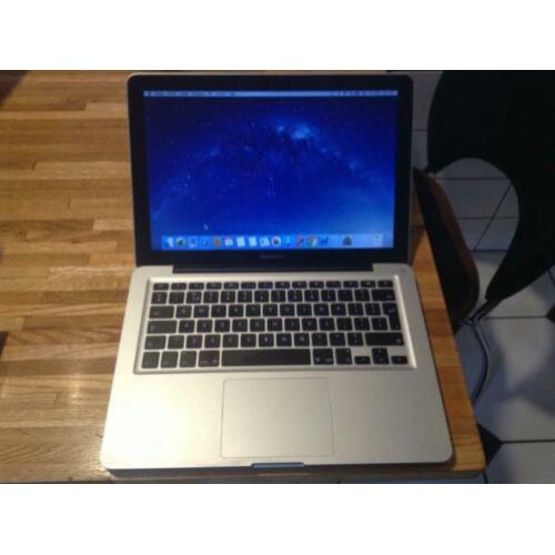 MacBook pro 13 i 7 zeer snel SSD 256 gb. MacOs High