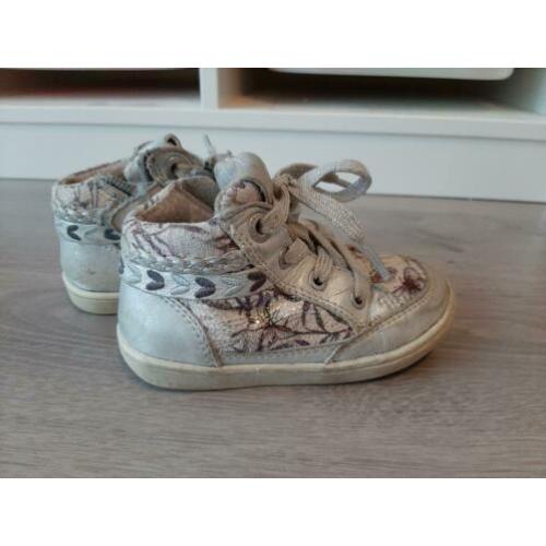 Meisjes schoenen BQZ maat 23