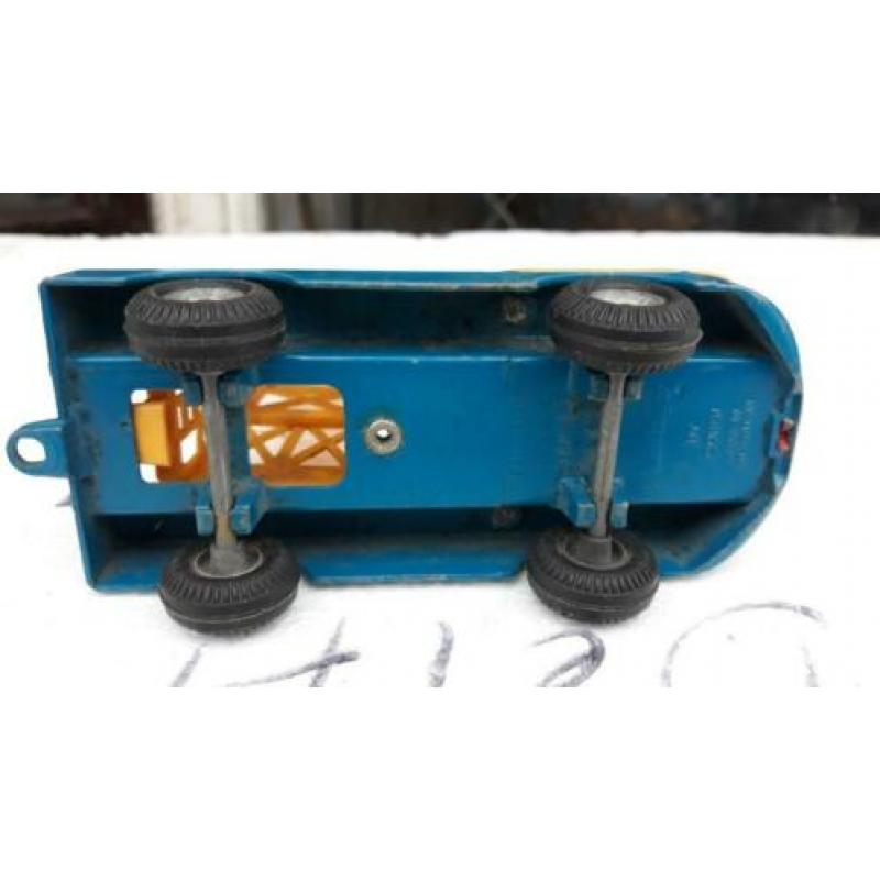 Verzameling oud speelgoed auto`s 6 stuks