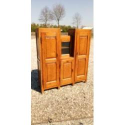 558 a, antiek grenenhouten buffetkast te koop