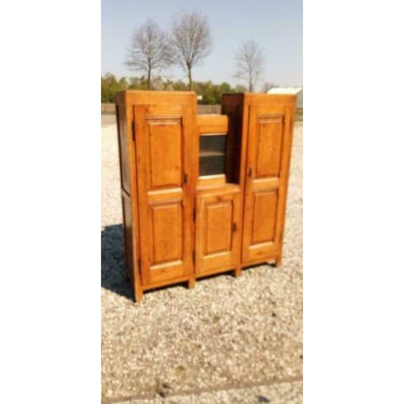 558 a, antiek grenenhouten buffetkast te koop