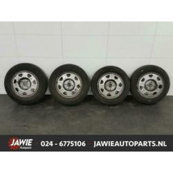 Chevrolet Spark Velgen set + banden