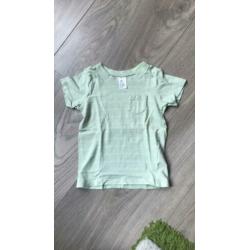 3 T-shirts mt 86/92 biologisch katoen H&M en Lupilu