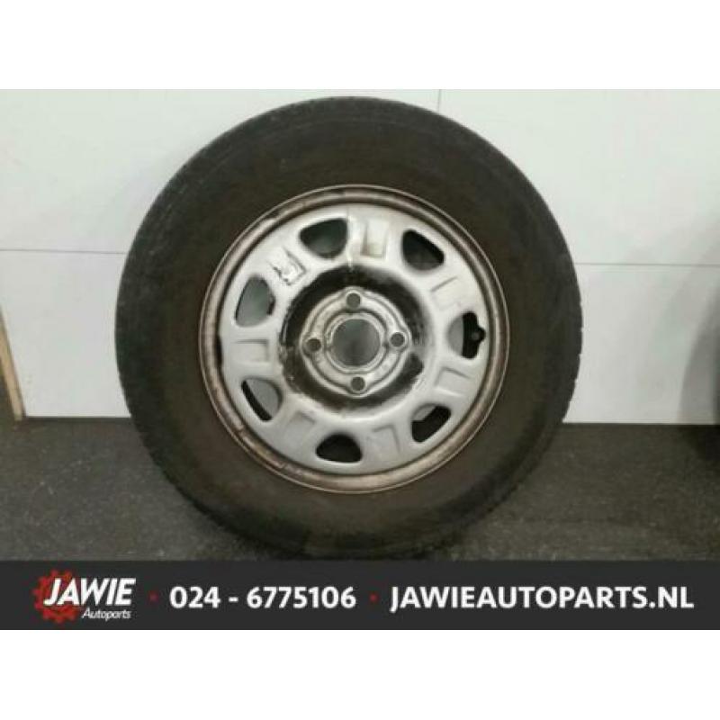 Chevrolet Spark Velgen set + banden