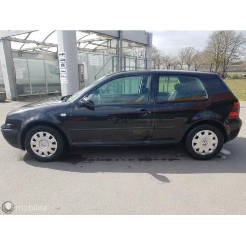 Volkswagen Golf 1.6/Automaat/Trekhaak/Apk