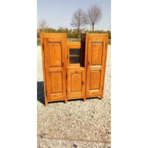 558 a, antiek grenenhouten buffetkast te koop