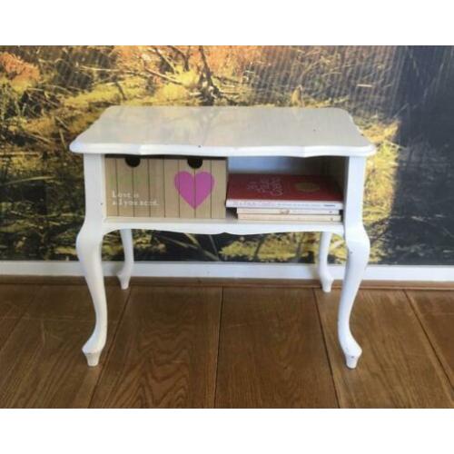 Brocante, landelijk tafeltje - barokstijl - wit