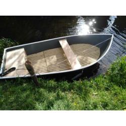 Boot zonder motor
