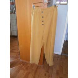 Fijne Zara broek paperback Voorjaars/Zomer mt M