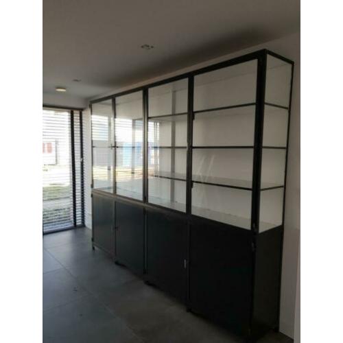 Buffetkast metaal op maat