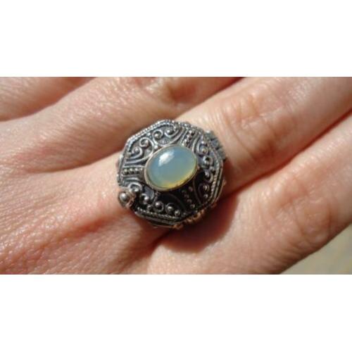 925 zilver gif poison ring doosje chalcedoon maat 18 Vanoli