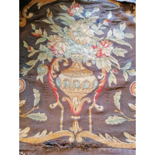 18e eeuwse tapisserie, oude stoelbekleding. Zeer bijzonder.