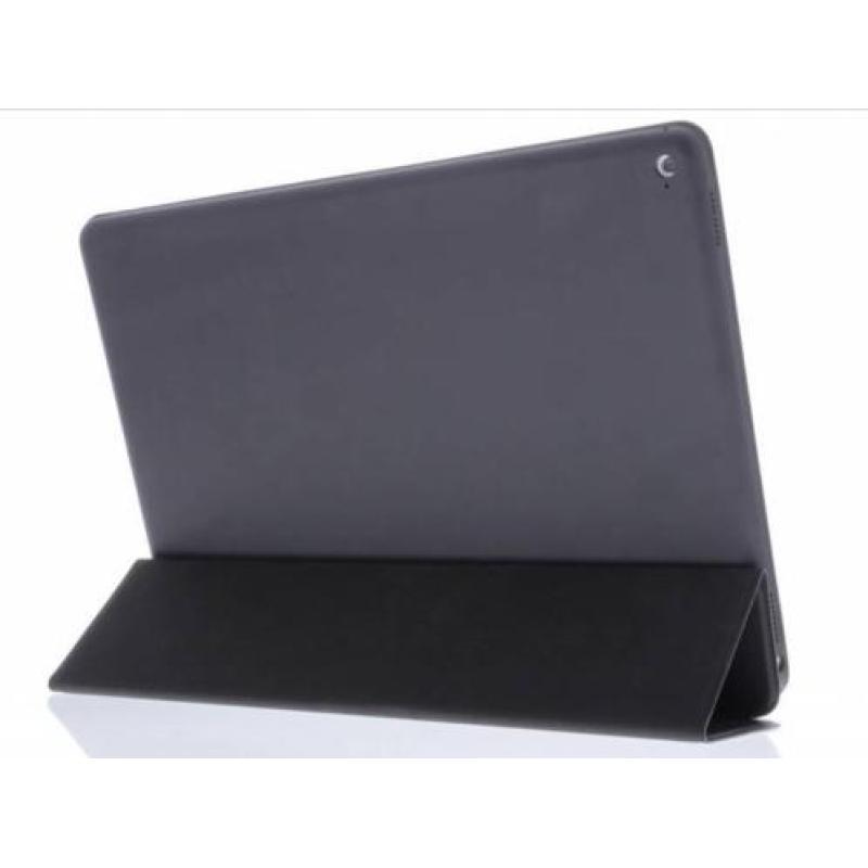 IPad pro 12.9 luxe book cover model VOOR 2016