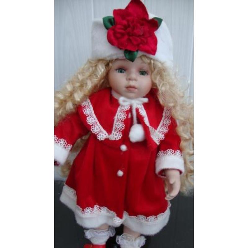 porseleine kerstpop met standaard 40cm