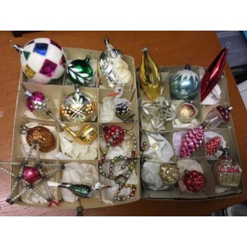 ANTIEKE kerstballen pijpje vogel kerkje mannetje op man