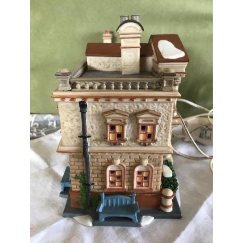 Kersthuisje Dickens Village Series, Department 56, 2005