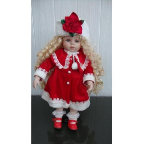 porseleine kerstpop met standaard 40cm