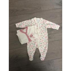 Pakket (merk)kleding meisje maat 50 newborn