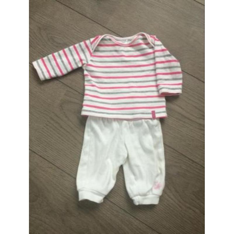 Pakket (merk)kleding meisje maat 50 newborn