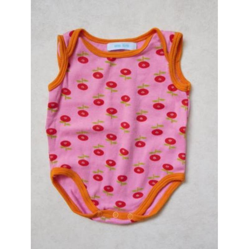 (B9) SALE! Roze rompertje met oranje bies