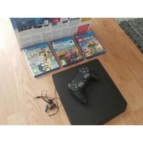 PS4 Slim compleet + 3 Games met Garantie