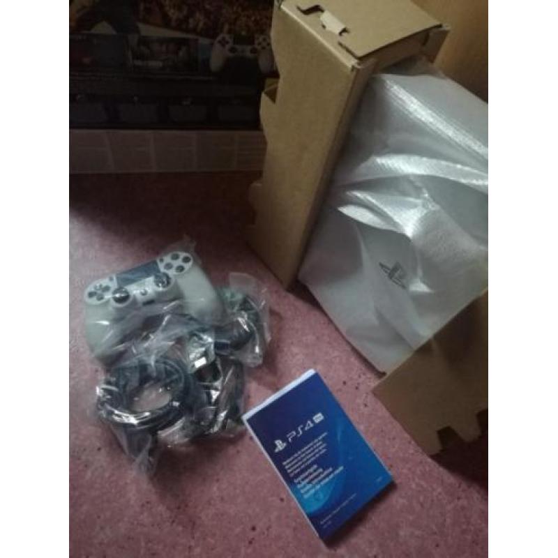 1TB Glacier White PS4 pro wit (garantie)