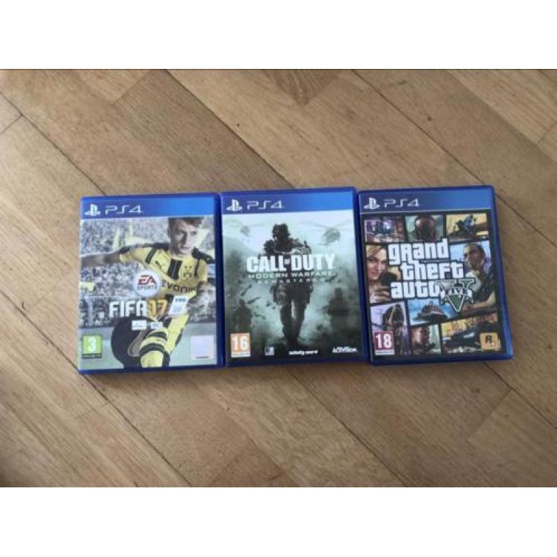Playstation 4 1TB + 2 controllers